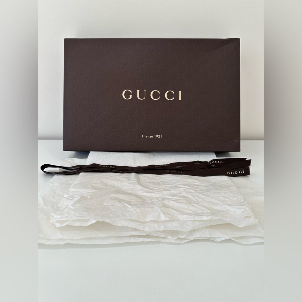Gucci Brown Gift Box (with minor flows) & Ribbon| 15x9.75x2.75 inches